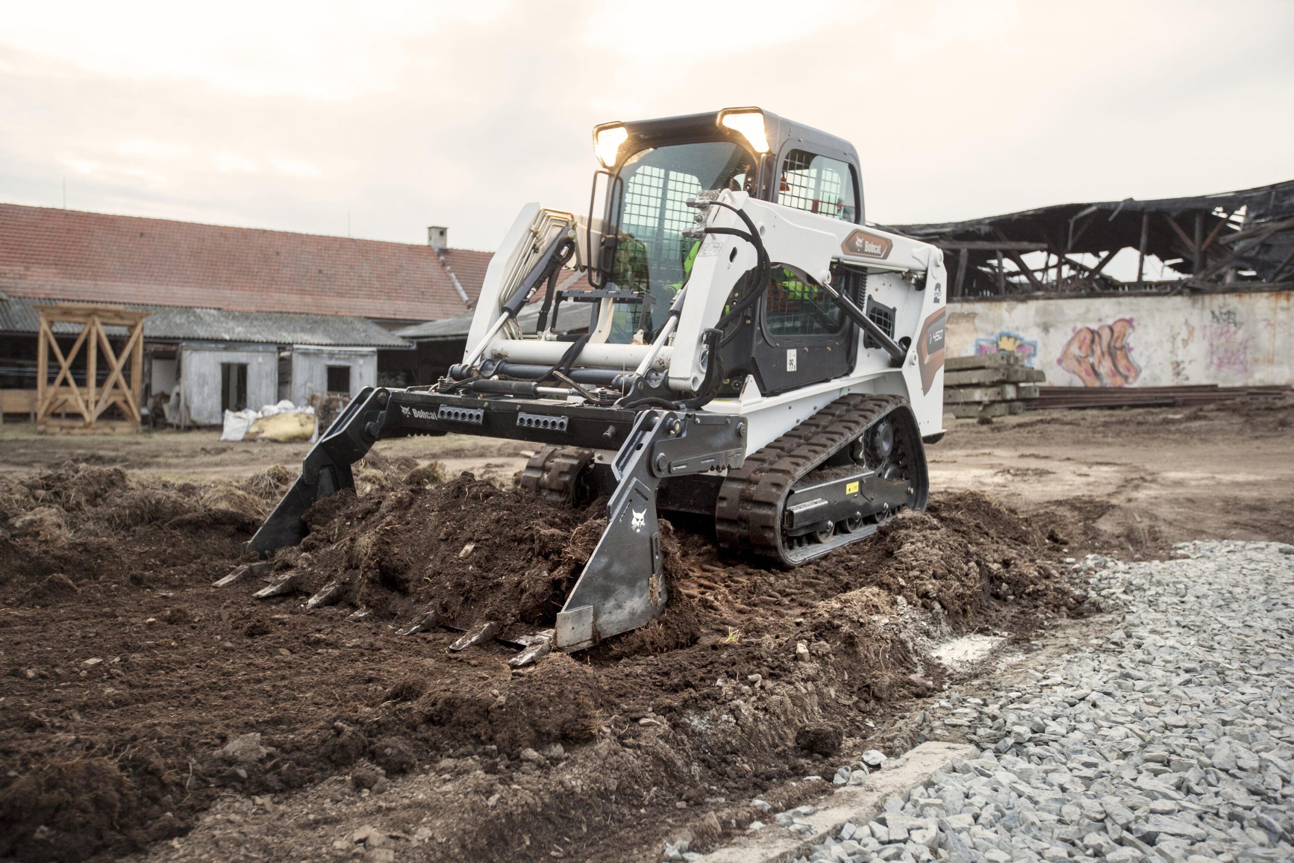 Kompakt rakodó Bobcat T450 - Image 3